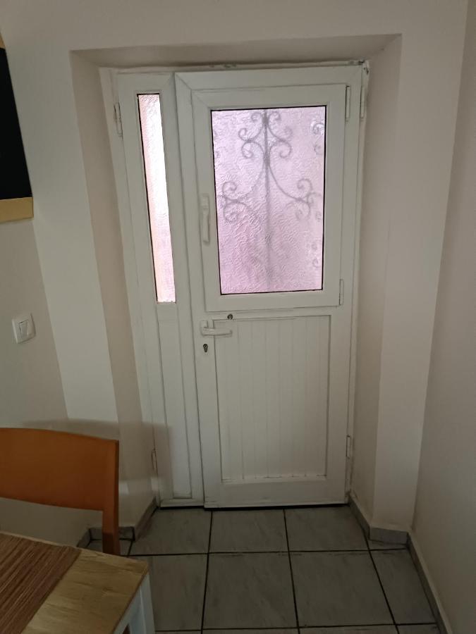 Two-Storey Maisonette Next To The Port Mantouki ภายนอก รูปภาพ